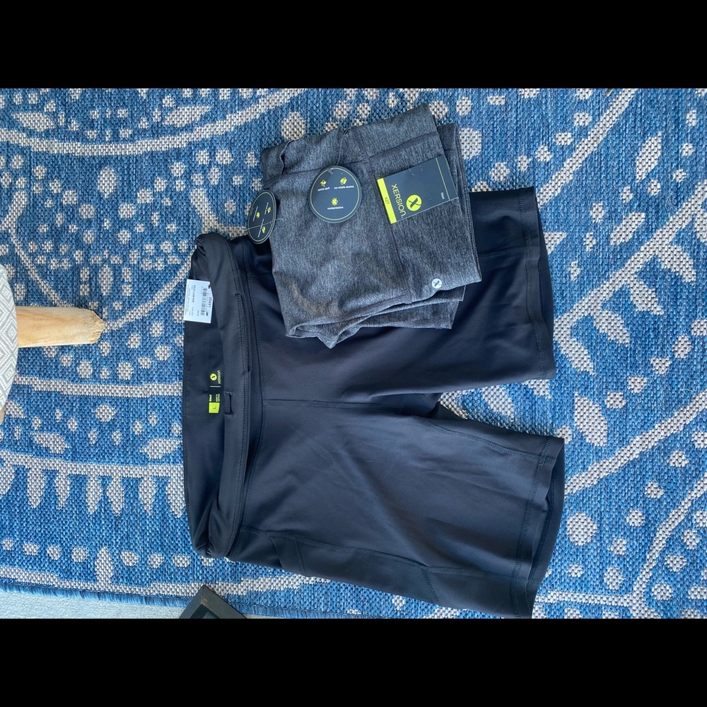 Xersion work out shorts